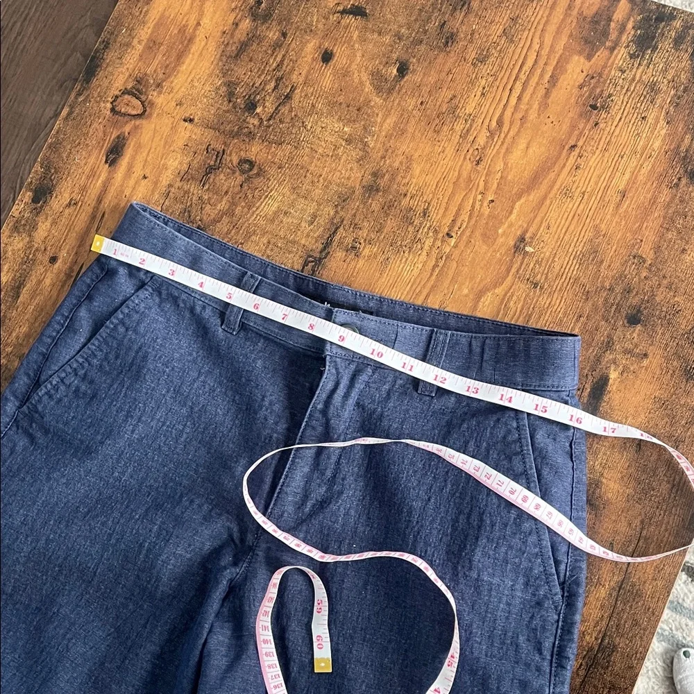 Marc Anthony Navy Blue flat front textured casual shorts